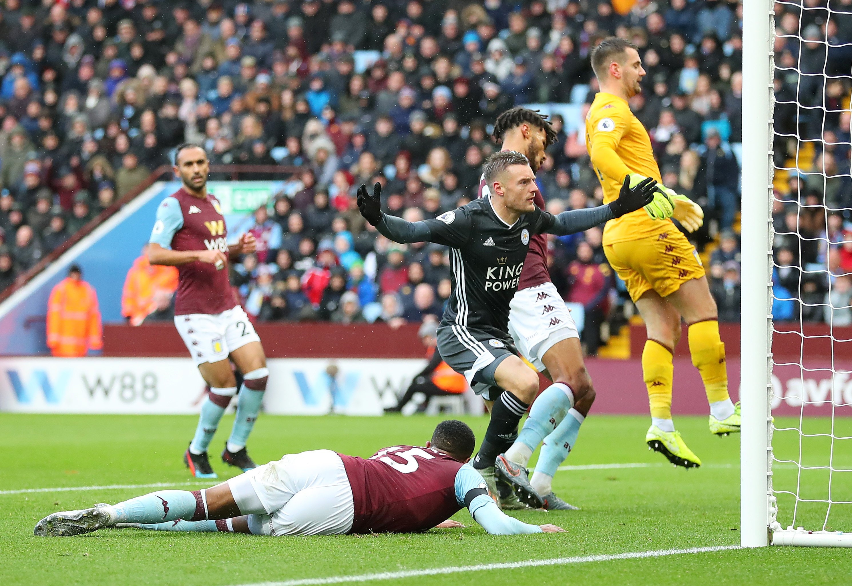 展的背景下 展的背景下