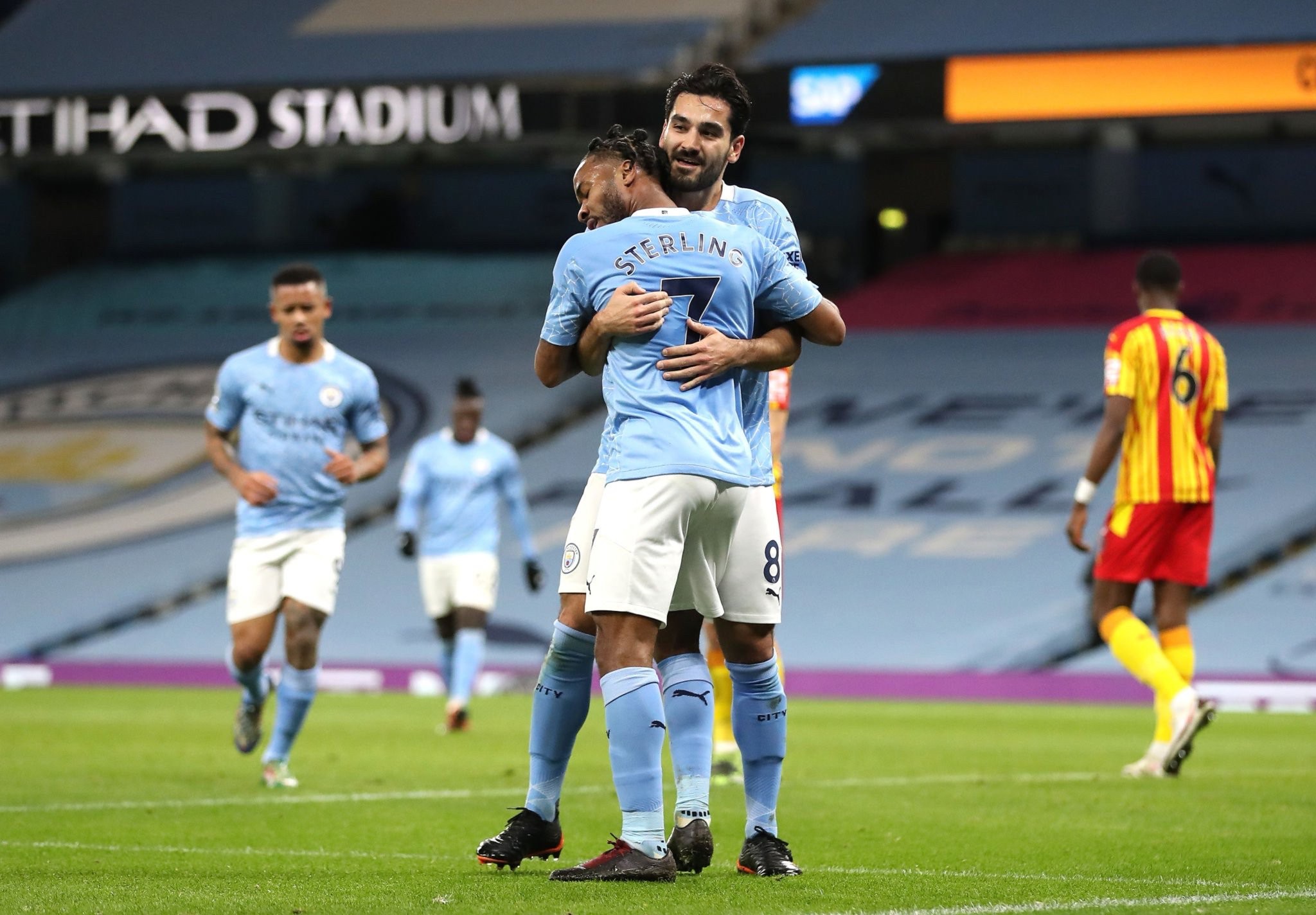 不断追求更 不断追求更